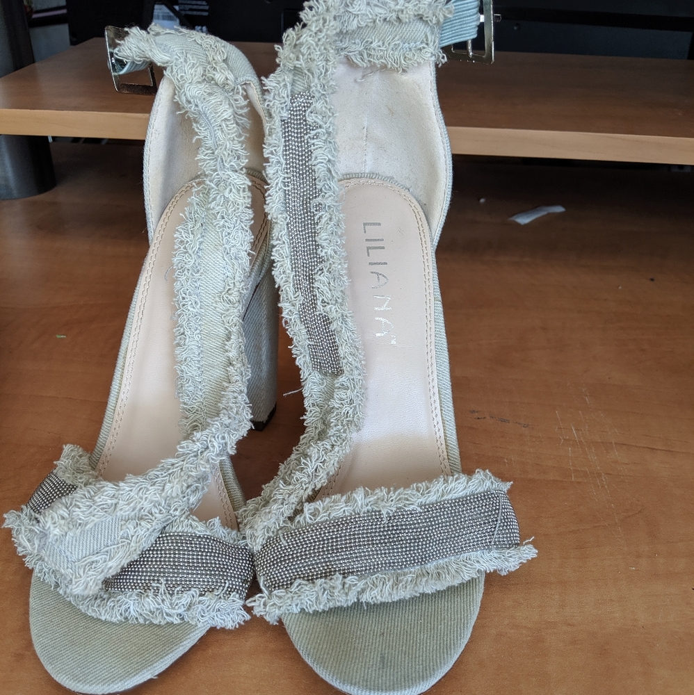 Liliana heels size 7